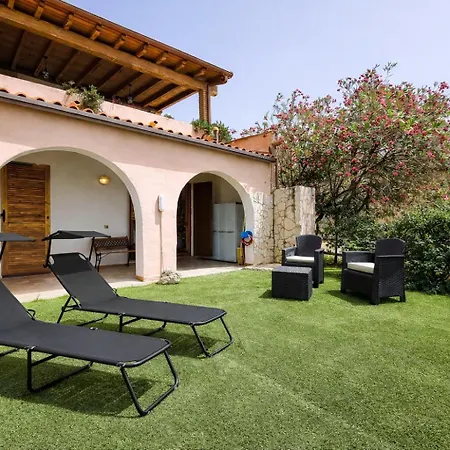 House Eden Sea View Wi-fi Vakantiehuis Riva dei Pini